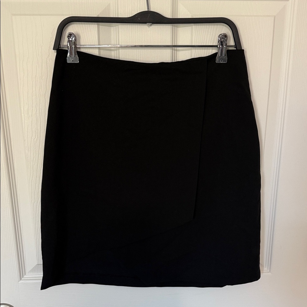 BCBG Elegant Black Women's Mini Skirt